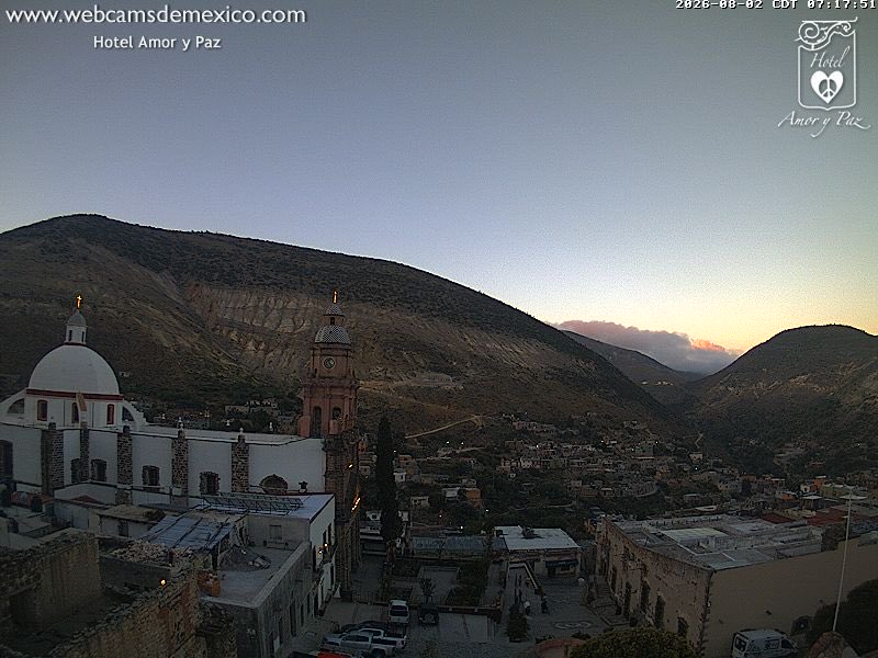 ar2_mx's tweet photo. :#Ar2Días🦎🌞:
DOMINGO 2 de agosto
INICIAMOS TRANSMISIONES desde la #CDMX siendo las 6:17 am con 14°C. Así amanece en #RealDeCatorce #SLP, una imagen de @webcamsdemexico
PD: primer domingo del mes ¿Qué planes tienen? https://t.co/IXRhPnZLIi