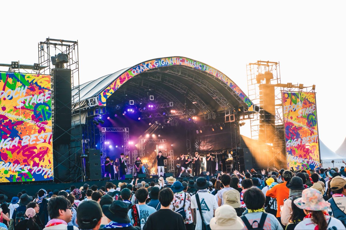 kkkai_Trp's tweet photo. OSAKA GIGANTIC MUSIC FESTIVAL 2026
8/1  EPOCH STAGE 
SKA SKA CLUBで出演させていただきました！
⁡
ご縁がありHEY−SMITHのTrpイイカワケンさんとお話させていただき、写真も撮らせていただきました！
⁡
大阪最高でした！
ありがとうございました！

Photo by @macoj5 https://t.co/86M24BrOdc