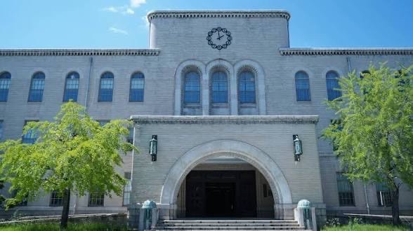 27_dxk's tweet photo. 参加校14校目は、神戸大学です✨️

神戸大学工学部建築学科は、六甲山の自然と神戸の街並み、そして海を望む恵まれた環境の中で、日々研究や設計活動に取り組んでいます‼️

#建築 #建築学生とつながりたい
#建築設計 #卒業設計
#diplomaxkyoto27 https://t.co/HFx2eKOy1K
