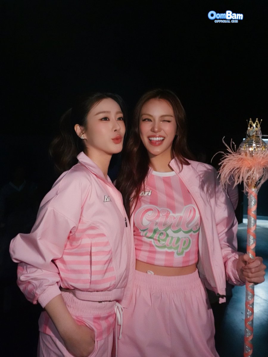 lindtseeeyyy's tweet photo. Sniper sniper                   Wifey wifey
sniper sniper                    Wifey wifey https://t.co/HaZ9cHTBND