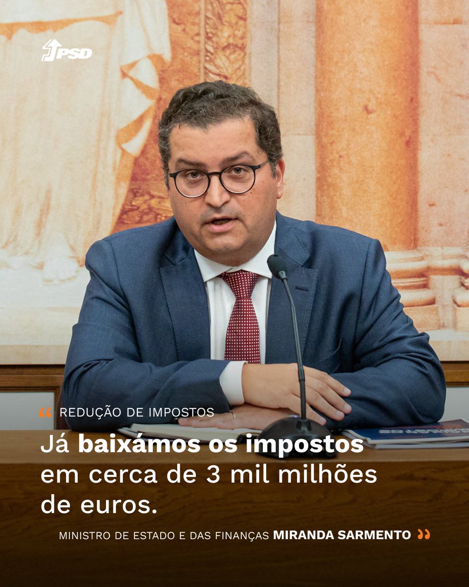 ppdpsd's tweet photo. 📉💰 Redução dos impostos em cerca de 3 mil milhões de euros

⬇️4️⃣ Diminuição do IRS, 4 vezes

👦🏻👩🏻 Mais de 100.000 jovens já beneficiaram da isenção do IMT e do Imposto de Selo

#portugal #politica #psd #impostos https://t.co/JuNntOusbi