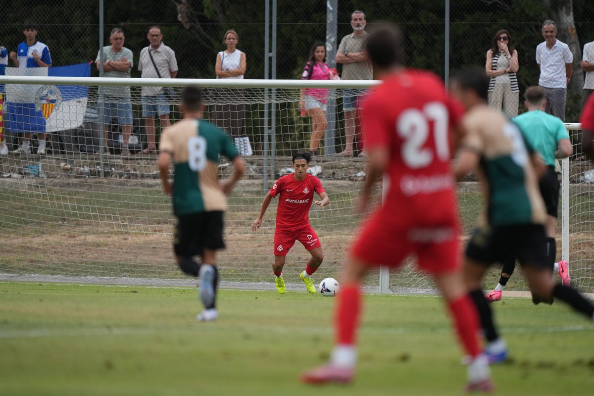 rtvandorra's tweet photo. ⚽El FC Andorra va empatar a zero ahir contra el Sabadell en un nou amistós de pretemporada

Va ser el primer cop que els tricolors es veien les cares amb un rival de la mateixa categoria, i els de Carles Manso continuen sense perdre després de sis partits https://t.co/aF4eMjt6IZ