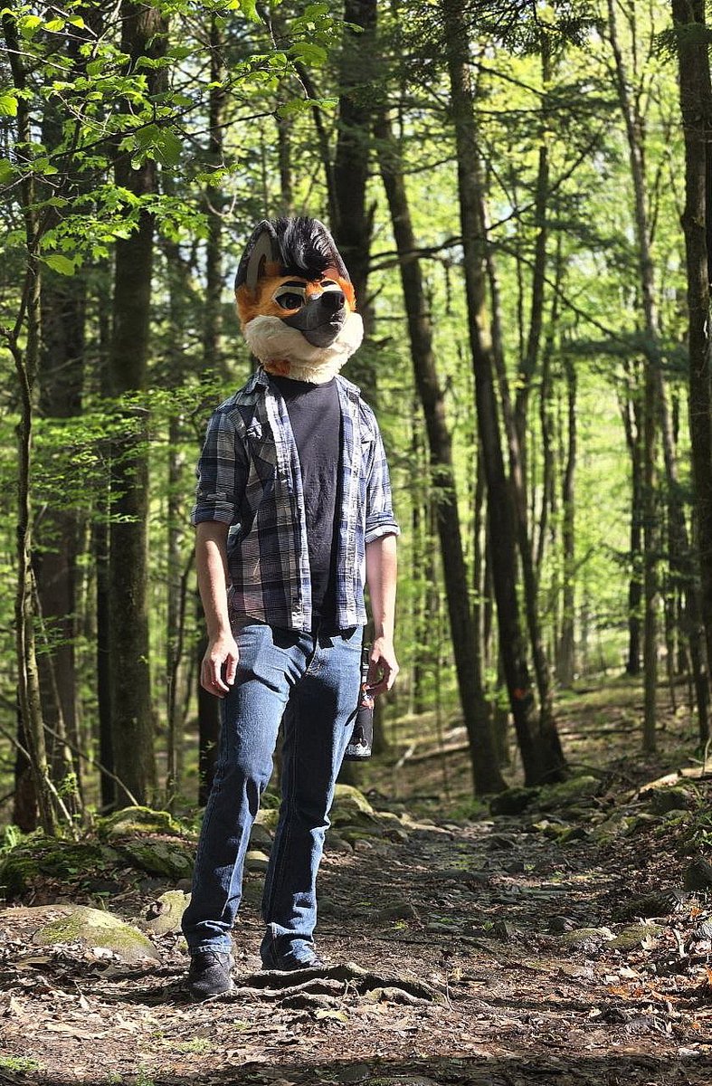 echotmwolf's tweet photo. How to find me at Furrydelphia

I will be the tall maned wolf

Do
✅Say Hi
✅Ask for uppies and hugs
✅Invite me to parties
✅Ask about Apples

Don’t
❌Be Rude
❌Touch me without asking
❌Ignore my handler

SEE YA’LL THERE

#furry #fursuit #pupplay #gayfurry #gayfur #Furrydelphia https://t.co/zZPVVL0lts