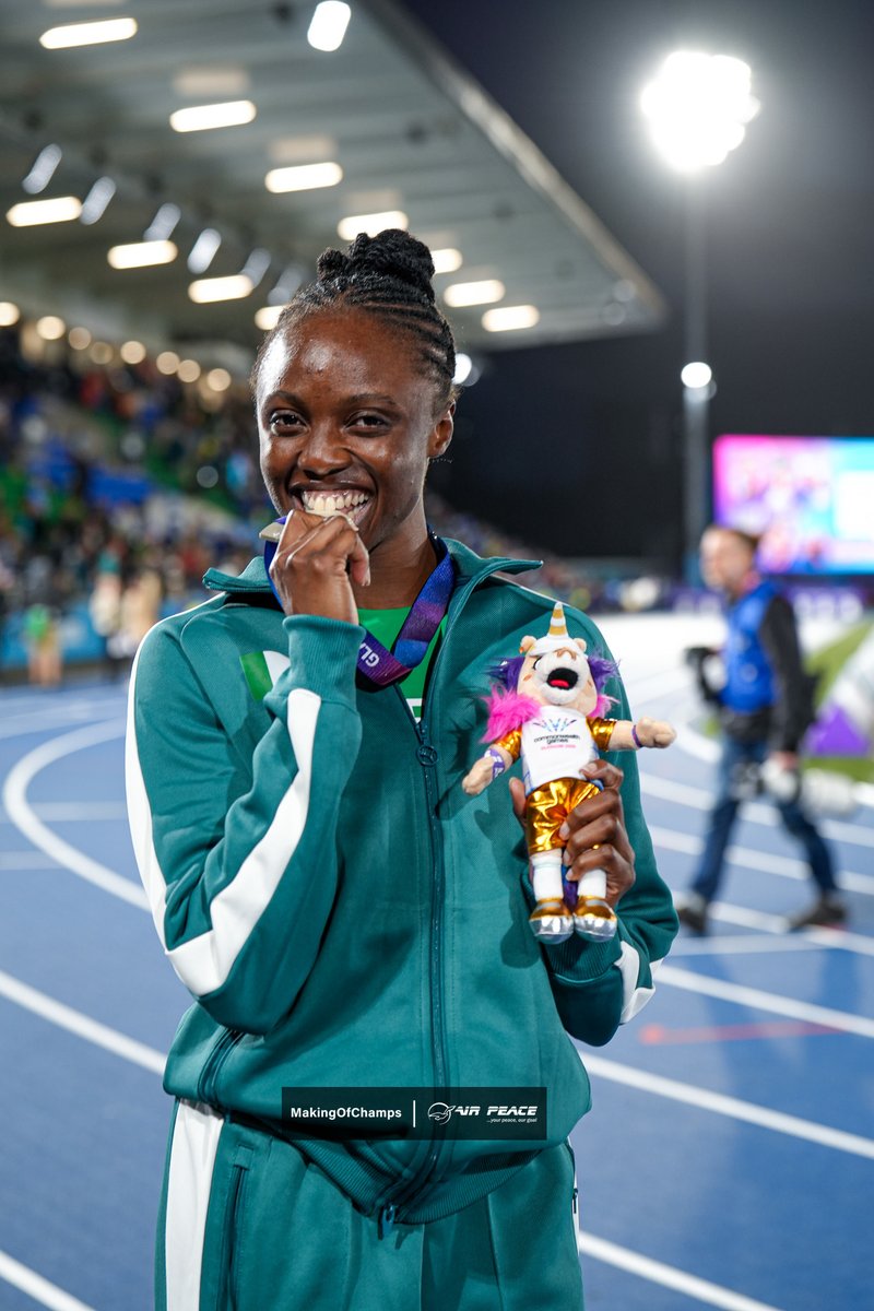 MakingOfChamps's tweet photo. This is the first time Ruth Usoro is winning a Commonwealth Games medal, and it meant a lot to her finishing on the podium. 

Usoro was a late replacement for Ese Brume in the women's Long Jump, and she justified her inclusion in the Nigerian team, finishing with a 🥈medal. https://t.co/Xp9Jm0mjuC