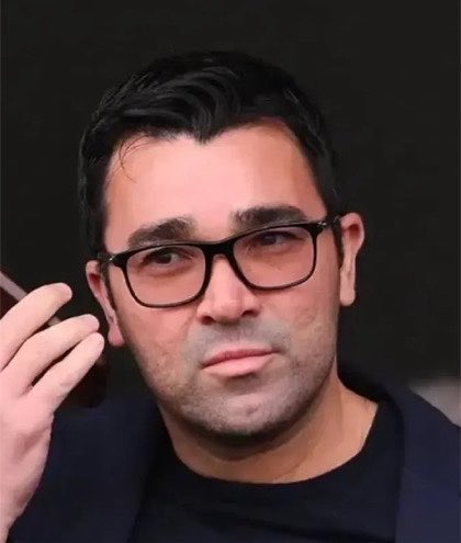 BarcaTimezz's tweet photo. 🚨BREAKING: Deco was seconds away from offering €55 MILLION for 32 years old Aymeric Laporte. 

Hansi Flick immediately called the police. https://t.co/wBpOOcylUK