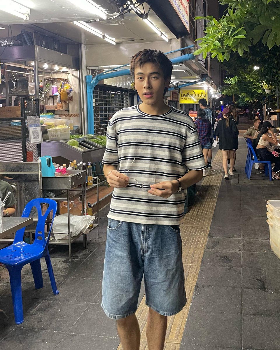 porplax's tweet photo. # เกี่ยมบ๊วยหมูสับ # เรารักแสงชัย https://t.co/1PvJk2ddw9