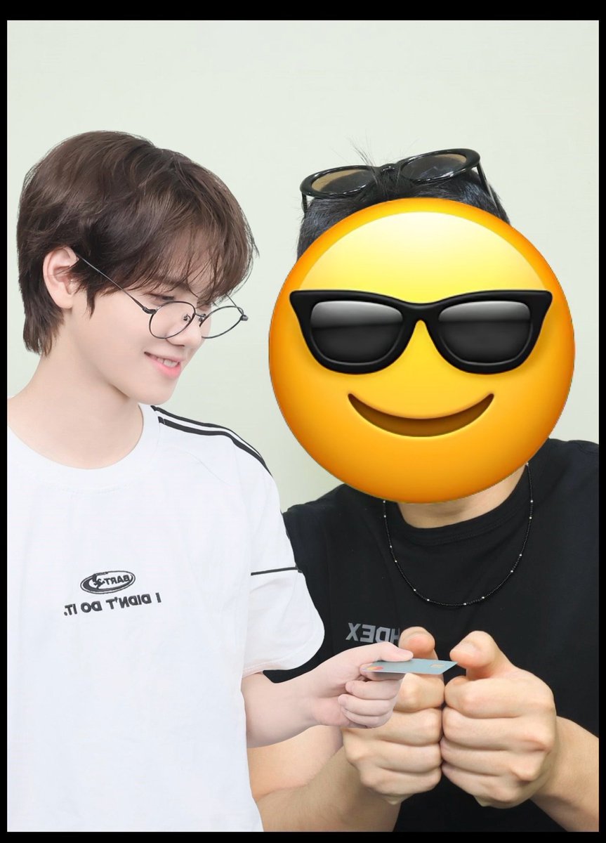 cluv_yeon's tweet photo. 포토이즘 마지막컷 모범답안 예시

#민희버블 https://t.co/vBxlfLtqQs