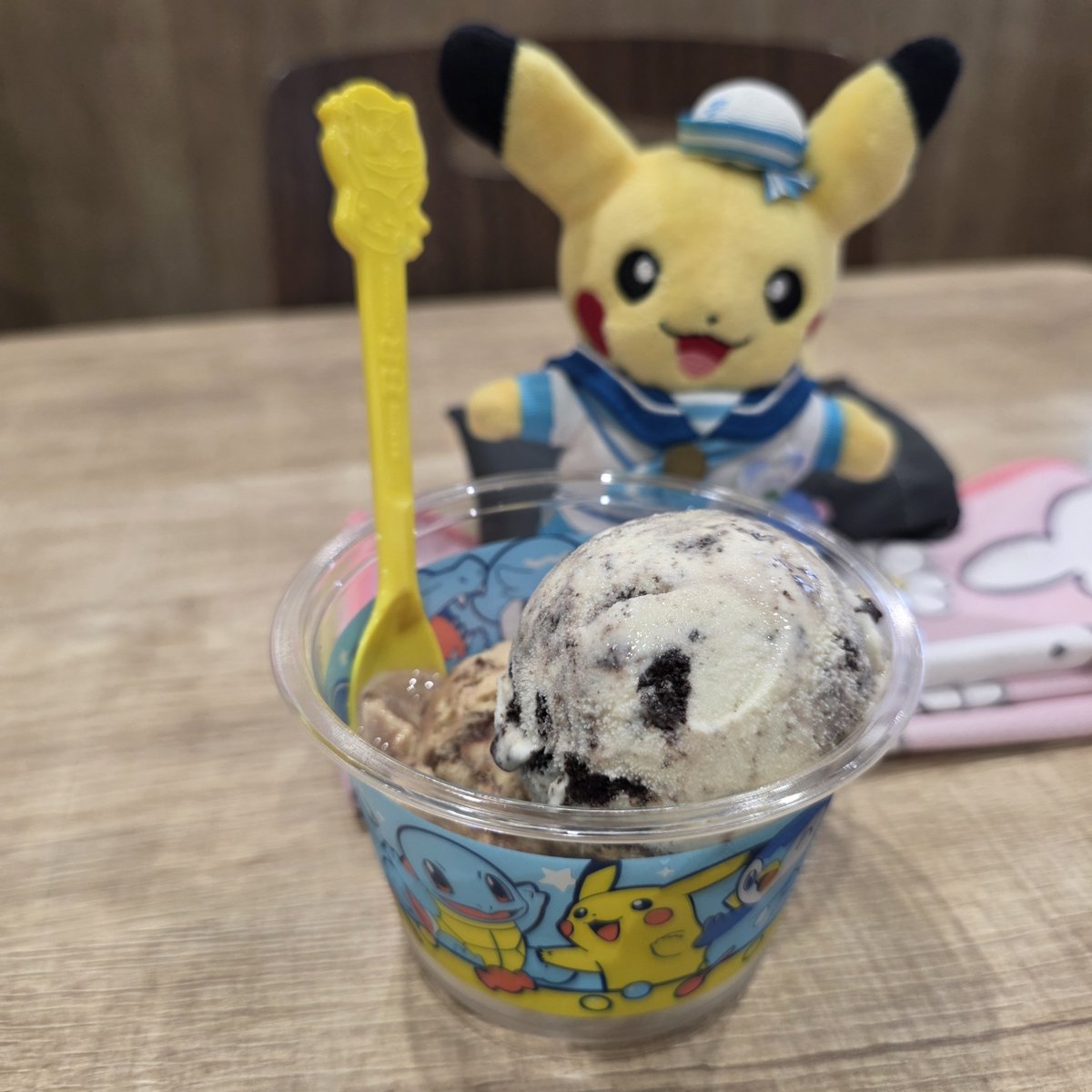 nami_pika's tweet photo. モンボに入れるよー⚡️o'ᆺ'o⚡️
#31ポケ夏 https://t.co/MRBY19cbhF