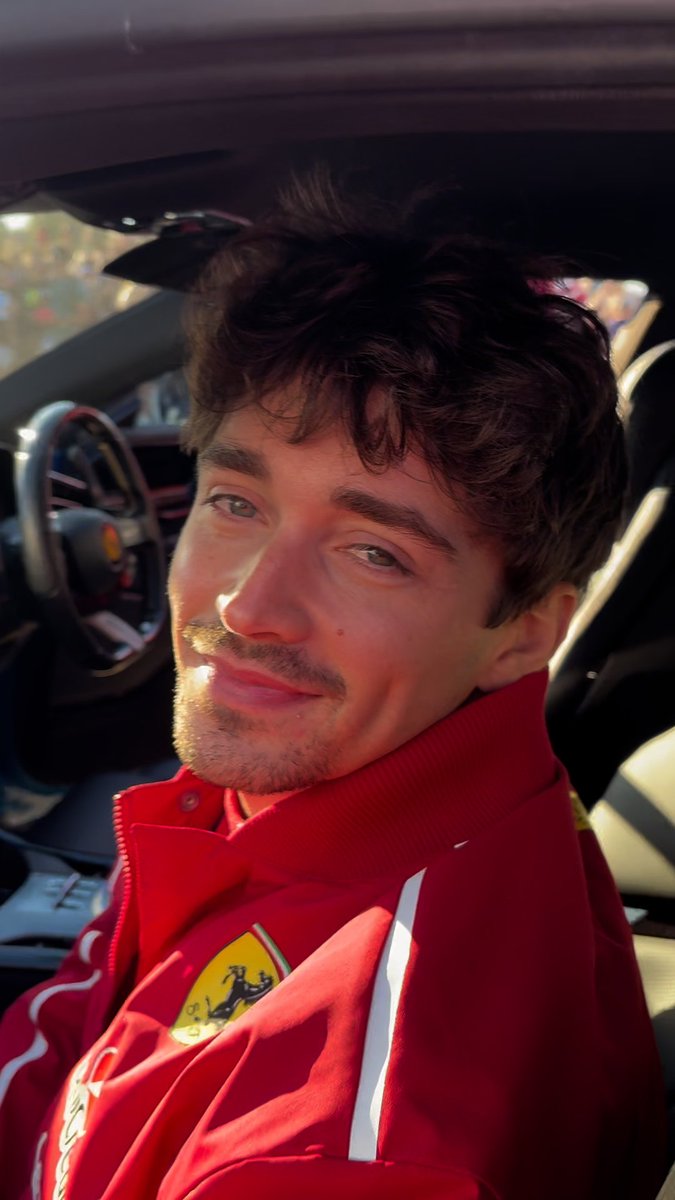 leclercsletters's tweet photo. what a pretty man. https://t.co/GcrOzJeNGX