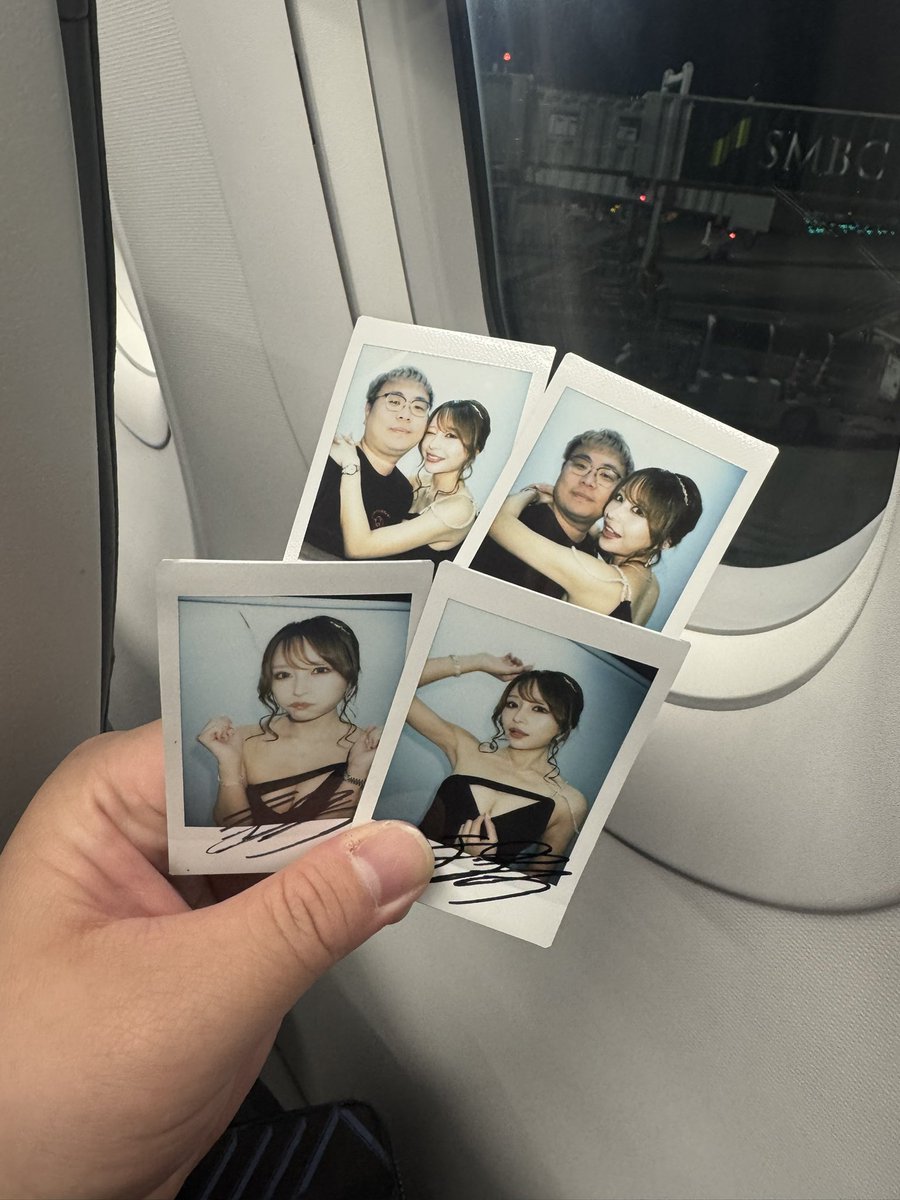 Mit_San14's tweet photo. 香港に帰ります〜✈️🇭🇰
即売会という短い時間だったけど、
まゆきちの姿を見たら元気いっぱいになりました！🫶🏻🫶🏻🫶🏻
@mayukiito 

#まゆきち単推し https://t.co/MQ5989A7Fy