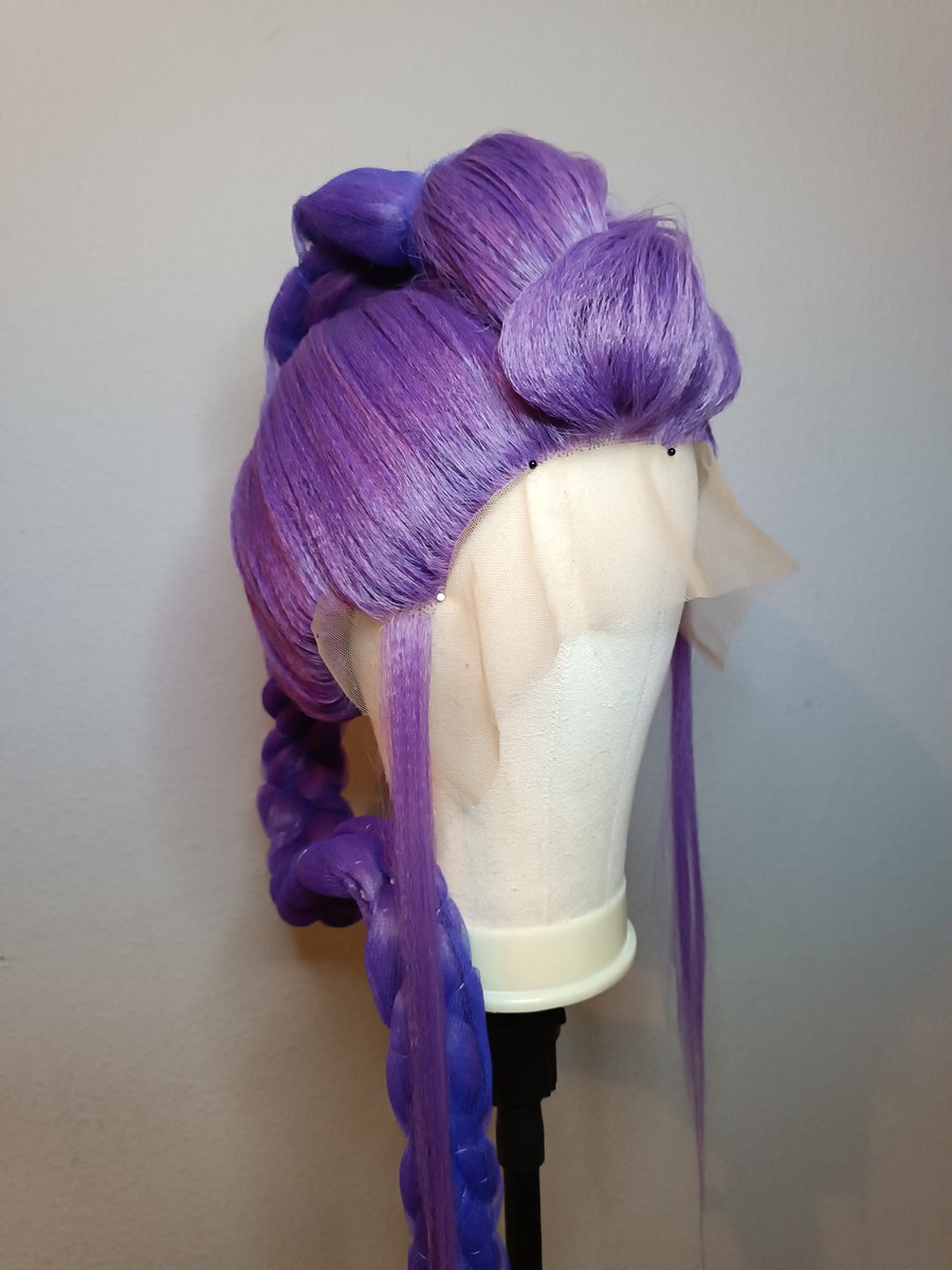 MeruwuAya's tweet photo. Como sabéis mucho, llevo desde 2024 siendo wigmaker a tiempo completo!
Así que en términos de cositas nuevas esto es todo lo que he estado haciendo (una pequeñita muestra <3)
#wigmaking https://t.co/G6OLyC0AXY