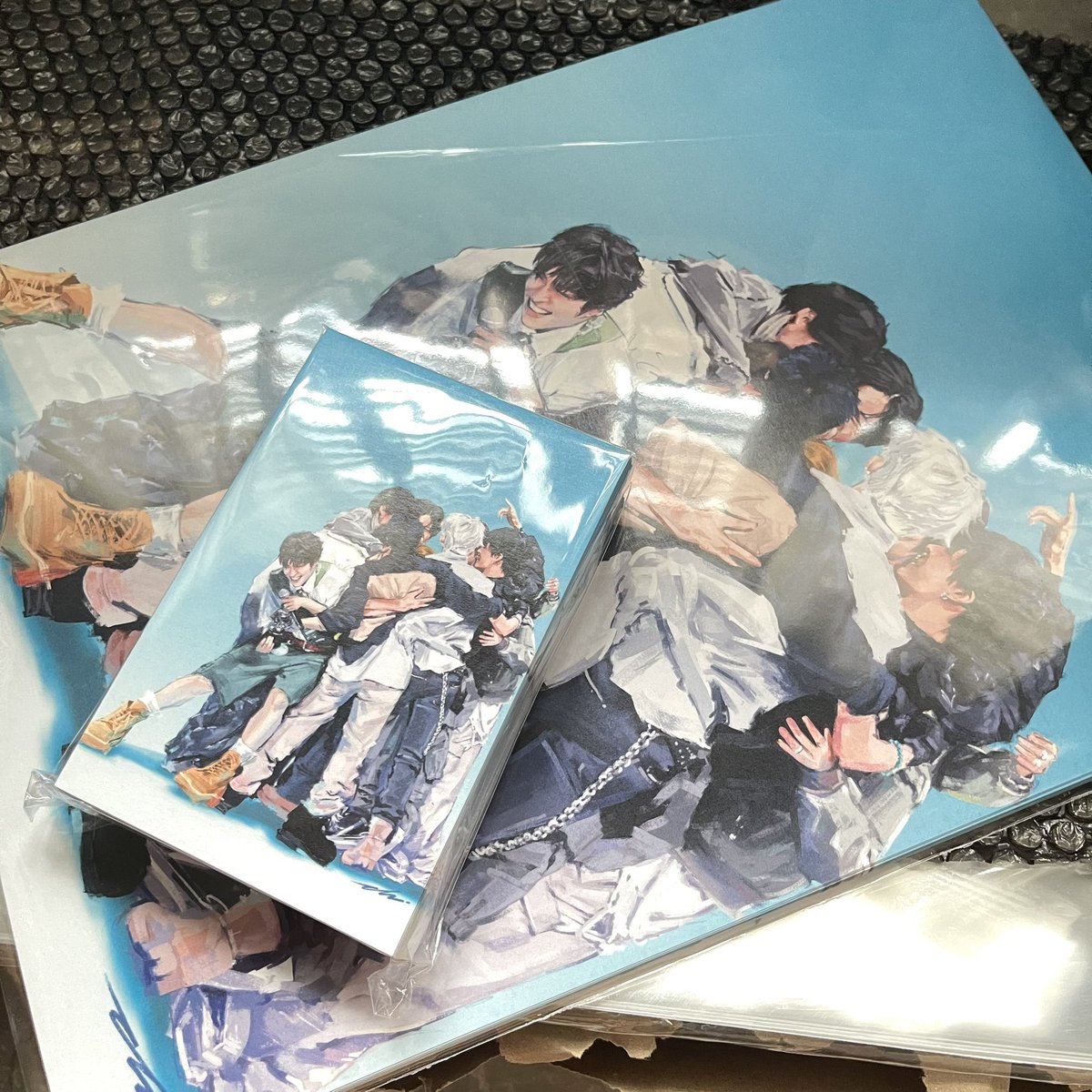 pxweiyd's tweet photo. สอบถามค่าา 🛎️! ยังมีใครสนใจโปสเตอร์กับโปสการ์ดกันอยู่มั้ยคั้บ โอ๋ขอเช็คจำนวนก่อนตัดสินใจเผื่อมาเปิดรอบ 2 ให้นะคะ 🙇‍♀️🫶🩵🥹 https://t.co/kmVDTqo1Lg
