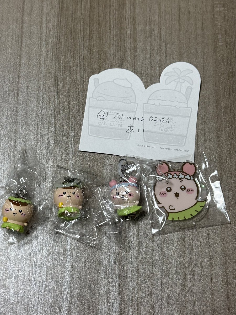 aimmb0206's tweet photo. ちいかわ 映画特典 めじるしチャーム 交換
求 モモンガ ハチワレ ちいかわ
譲 画像の通り

検索からでもお気軽にどうぞ！
ちいかわ、ハチワレ 友人代行分です😭 https://t.co/zwqwfpsoVf