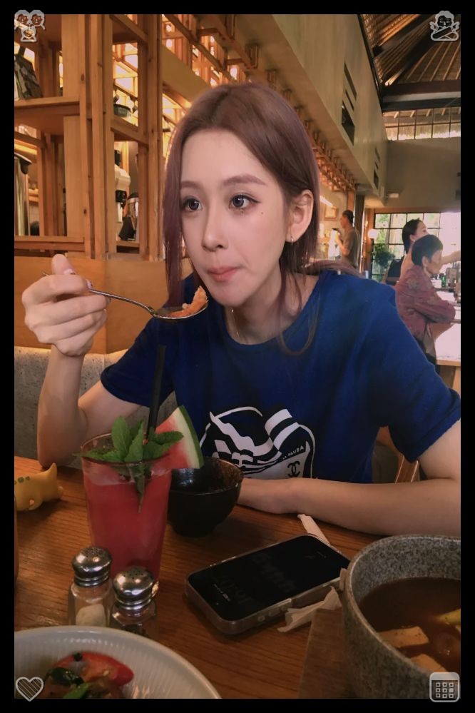 mustarmovic's tweet photo. 👭Stay serene and composed through every challenge. 522589 Connect with devoted, reliable companions for relaxed strolls outdoors, engaging in open conversation, and easing weary minds through genuine, heartfelt quality time together. https://t.co/Sn0W7TrJKI