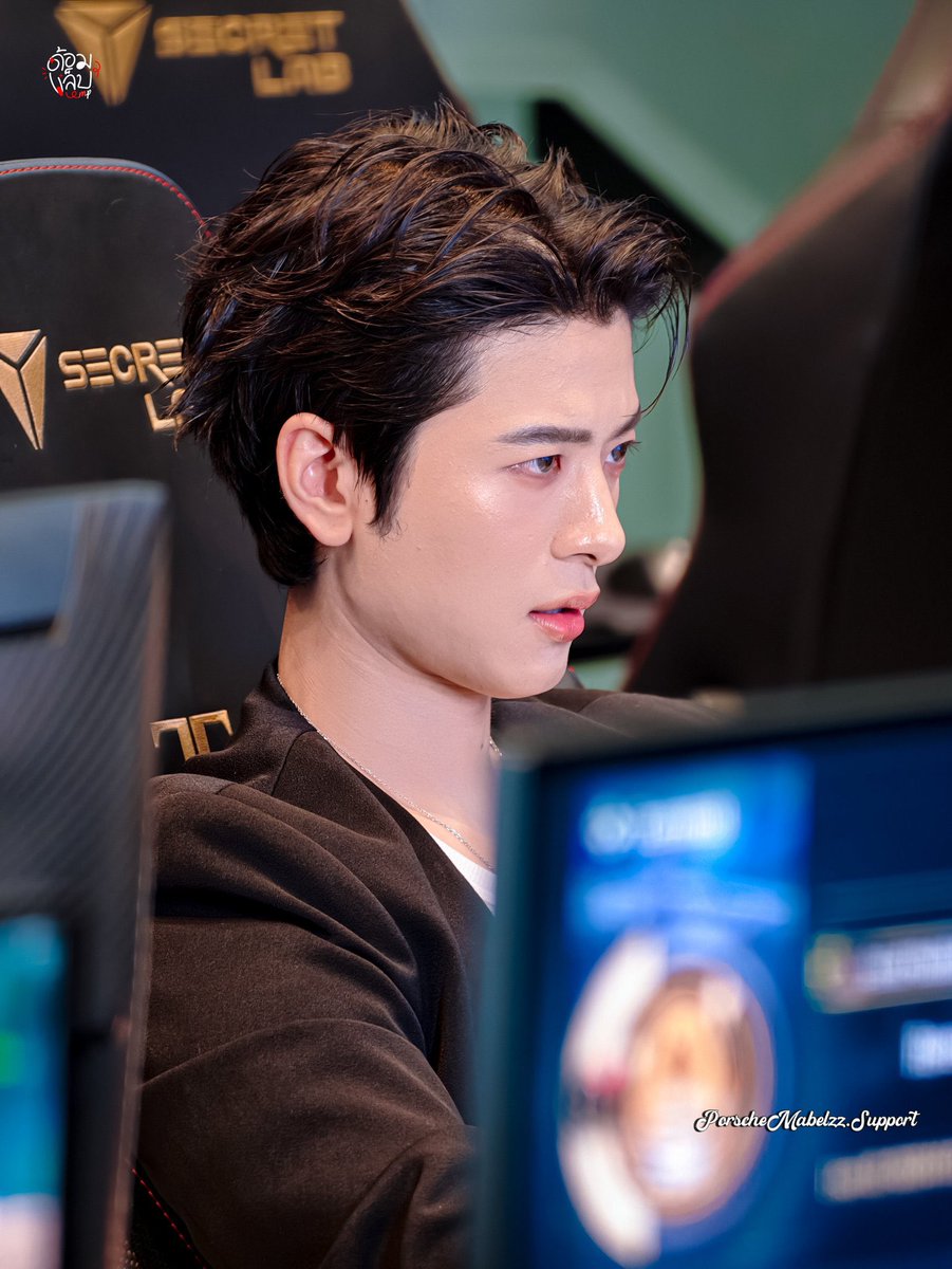 ppopwmsr's tweet photo. อยู่บ้านเล่นเกมส์ครับ
อะไร มองอะไร

ก็ไม่ได้ว่าอะไร ก็มองเฉยๆ

อ๋อ นึกว่ามีอะไรครับ https://t.co/8q9v2Q6fqa