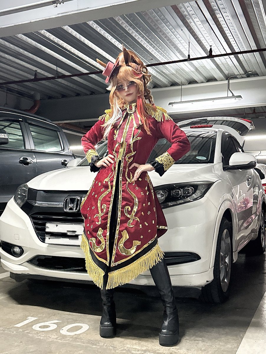 katiecakeyy's tweet photo. Forever Young Burning as One cosplay 🥰✨ https://t.co/eTjZKb7aDe