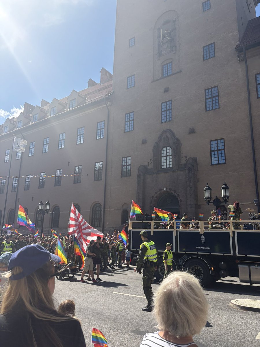 springbris's tweet photo. there was someone with the rising sun flag at pride yesterday lol https://t.co/00iSIfRLXf