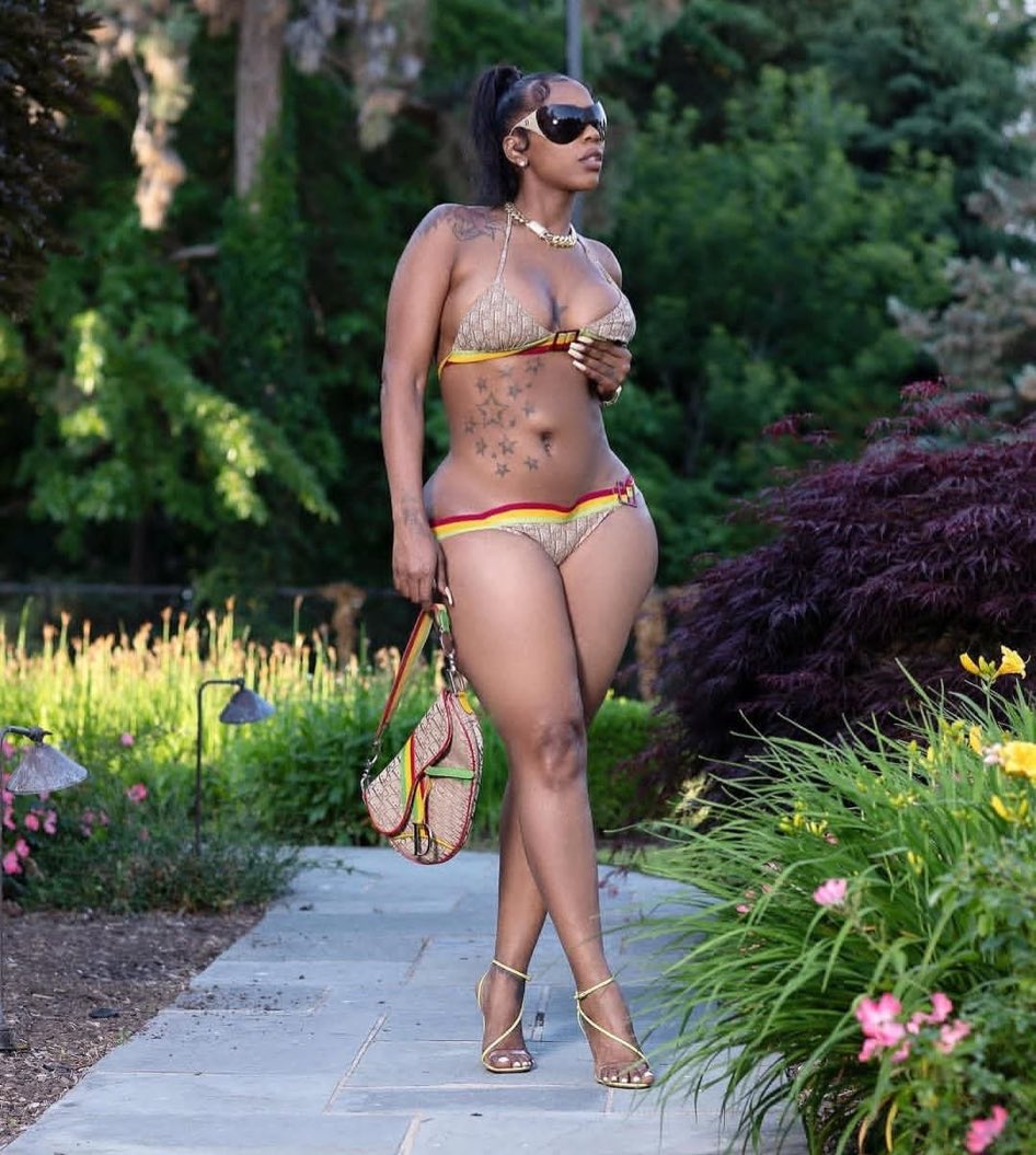 baddiees___'s tweet photo. Kash Doll is really Gorgeous https://t.co/MIJ3mE9VQX
