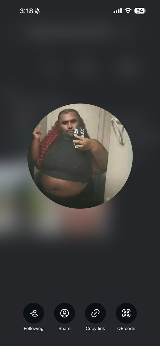immmins's tweet photo. am i tripping or is this an embarrassing pfp for your man to have 😫?? https://t.co/Uj8g5gX4di