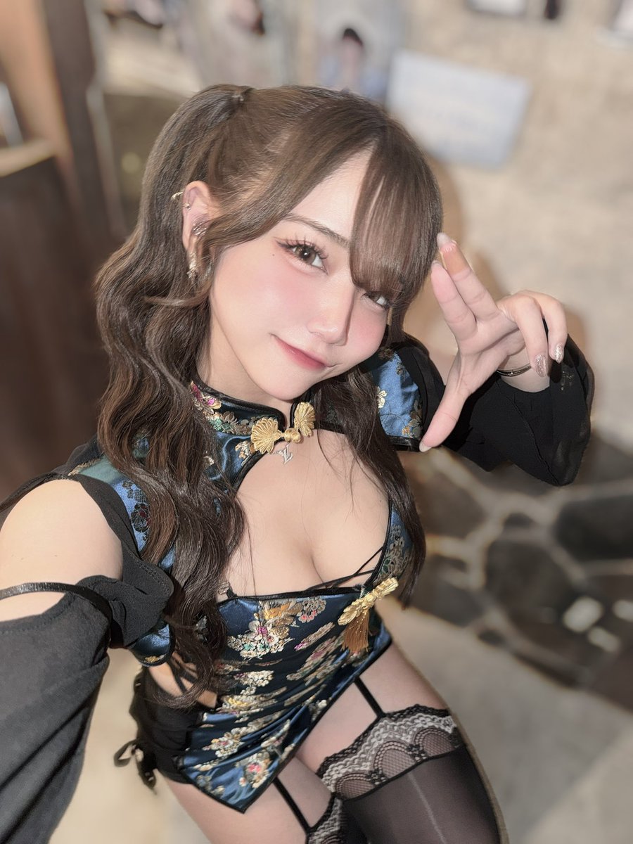 Ema__imagicf's tweet photo. チャイナラストだーっ https://t.co/lxc7UzRTRe