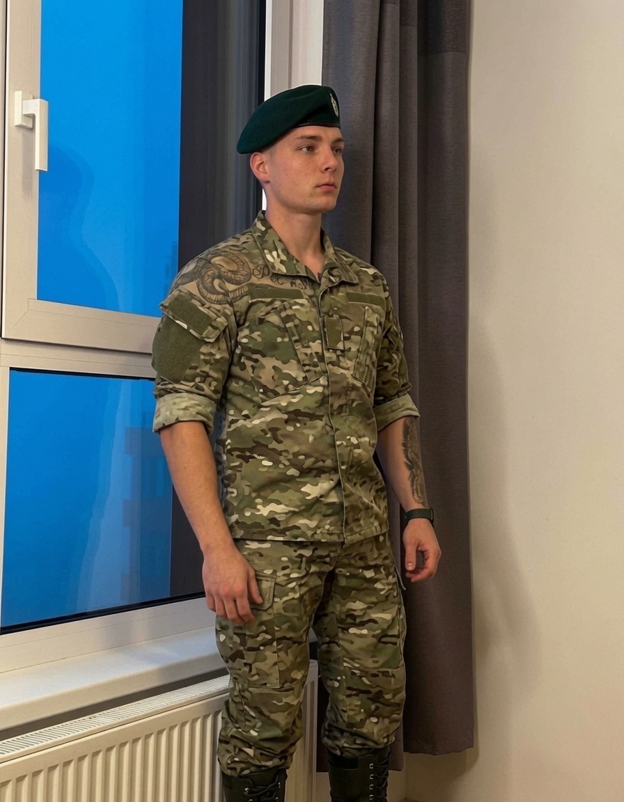 Mevaditas's tweet photo. Fulfilling my contract with honor so I can transition to civilian life with a clean conscience. https://t.co/JonmyZ2747
