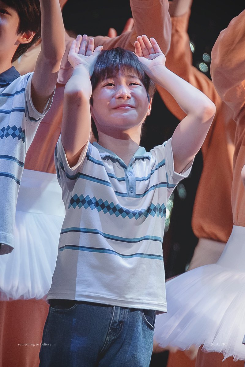 _A_PIC's tweet photo. 260726 빌리 엘리어트 밤공 #김우진
김우진 빌리

마지막 눈물의 토끼 ..... ₍ᐢᐢ₎ᰔᩚ https://t.co/iRi8FrJN3L