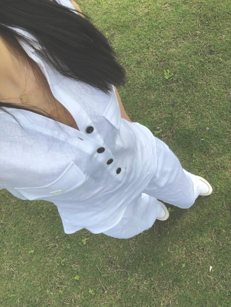 uuceoo's tweet photo. White is a simple color to wear. https://t.co/VhuaH0aoOI