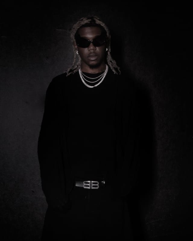 KenyettaLeeJr's tweet photo. Happy late birthday @destroylonely https://t.co/DNXcGDF9tX