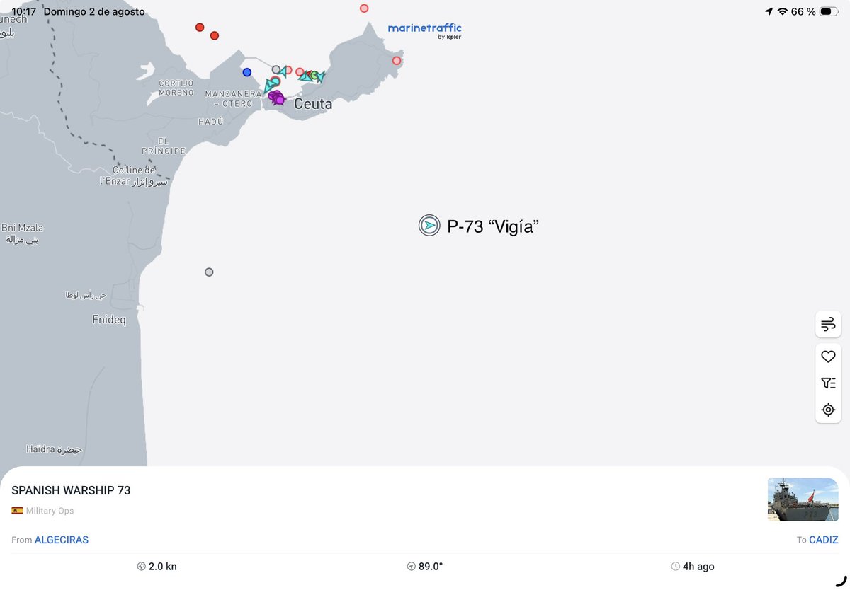 Cocodrilodos's tweet photo. Frontera flotante instalada. Ya no hay barcos de Salvamento Marítimo, y la patrullera de la Armada “Vigía” sale rumbo a Cádiz, su puerto base. Cero barcos en la zona.

La frontera flotante tiene por debajo un metro de lona para que no se pueda cruzar buceando 🤷🏻‍♂️, algo absurdo porque se pasa por encima sin ningún problema, incluso sirve de apoyo para descansar agarrado a la misma. 

Eso sí, en La Mareta zona de exclusión marítima de 600000 metros cuadrados, mientras España arde literalmente, Ceuta es invadida, y todos los socios europeos firman una carta letal para este país.

Pero tranquilos, Pedri nos compartió su play list para el verano.