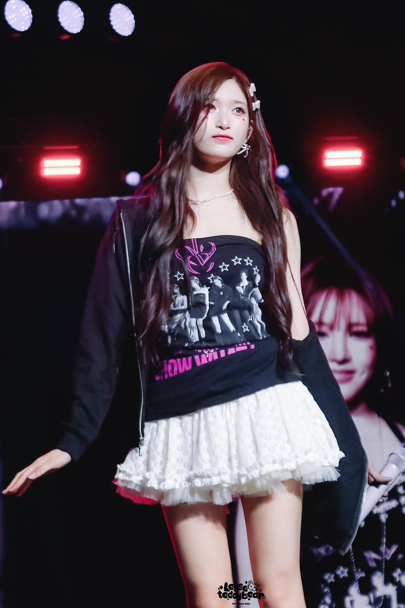 Leeseoteddybear's tweet photo. 260801 LA ENCORE
#아이브 #이서 #IVE #LEESEO #イソ https://t.co/owJPaDZnl8