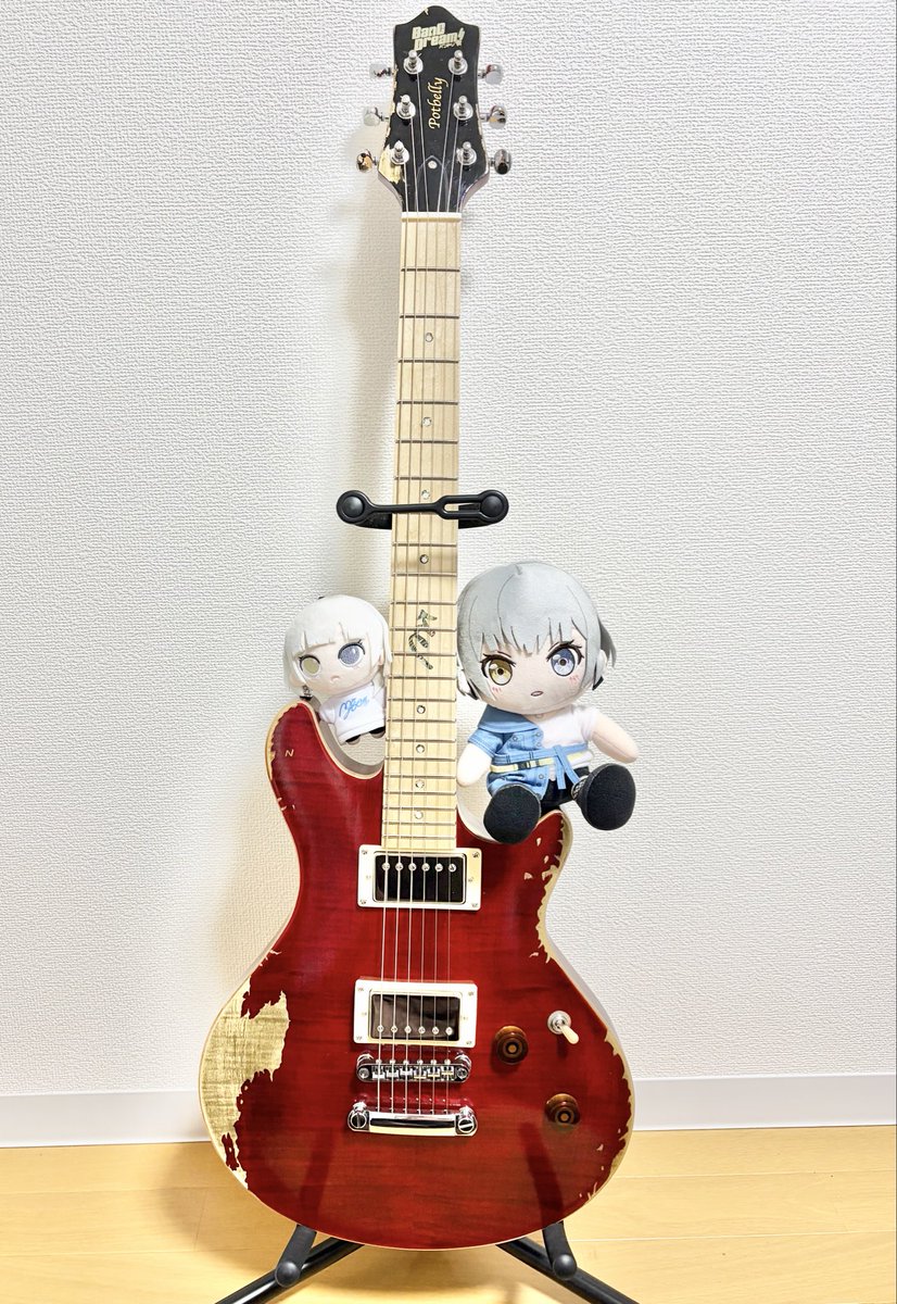 leptin777's tweet photo. 楽奈ギターついに買っちゃった🎸
おもしれー音、鳴らせるようにがんばって
練習します❗️ https://t.co/mIB1qbZHdV