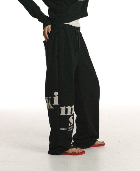 030_Yumm_'s tweet photo. #RT이벤트

RT + 마음 추첨 3분에게)
Messy Alpha App Sweatpants 보내드려요!
이거 핏 ㅈㅉ 예쁘고 로고 포인트 너무 기여움

이글 + 아래 트윗 둘다 알티 + 마음하기!!
🌀https://t.co/0TWq7QYQjR https://t.co/K0h2RAvZSn