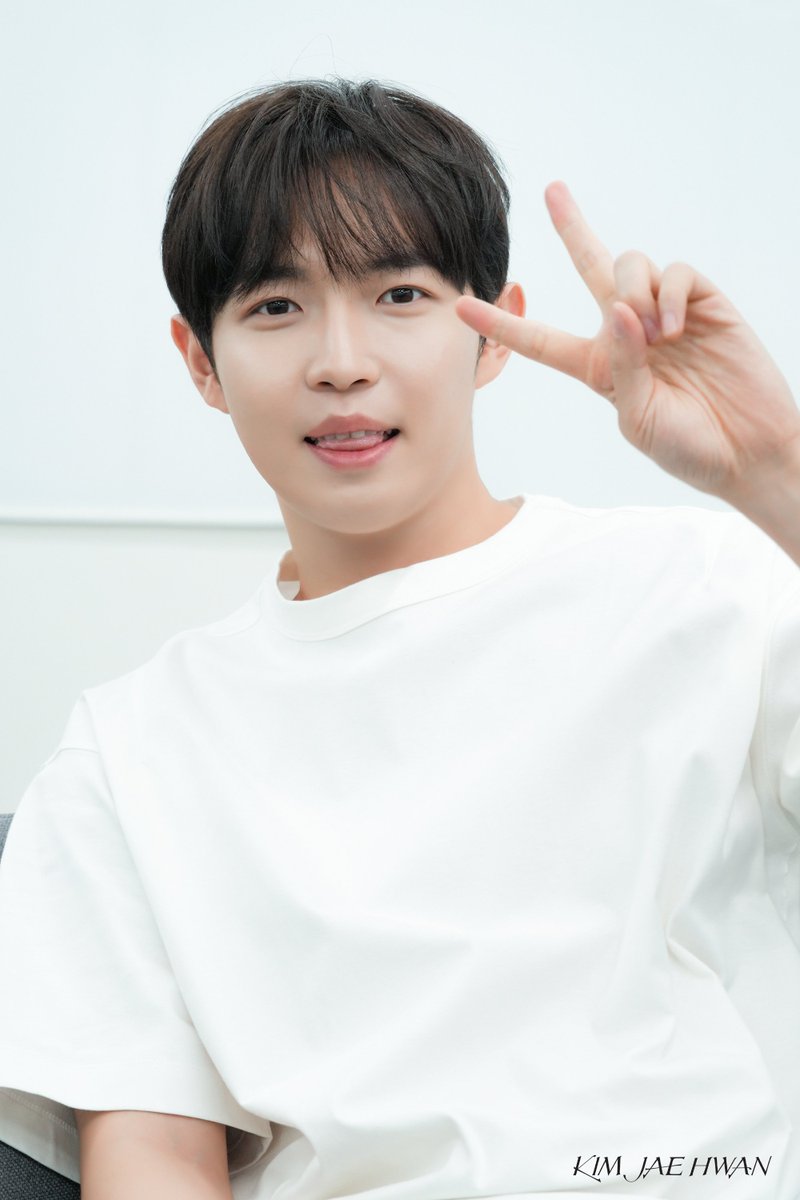 T8C6fFAK6xRdtsO's tweet photo. 재환시❣️
#김재환 #KIMJAEHWAN https://t.co/ocV7Ku6GhF