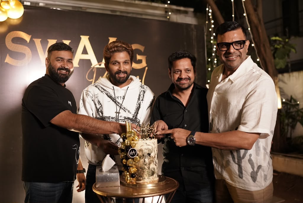 greatandhranews's tweet photo. Some stars build careers.

Some stars build people.

Over the years, Allu Arjun hasn’t just delivered blockbusters—he has empowered many around him to dream bigger and grow.

Several of his close associates have gone on to become producers and entrepreneurs. And for #AA23, he took it a step further by bringing four of his closest friends on board as co-producers.

When most people celebrate friendship with words, Allu Arjun celebrates it with trust, opportunity, and shared success.

That’s what makes his journey truly special.