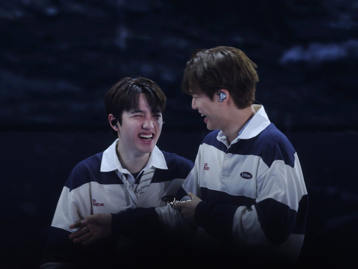 dyoriroo's tweet photo. 울다가 웃는 카이랑 많이 신난 도경수
천진난만 티 없이 밝고 맑아서 맘 좋다 🥹💗

#EXO #도경수 #DOHKYUNGSOO #KYUNGSOO #디오 #DO #ドギョンス #都敬秀 #카이 #김종인 #KAI https://t.co/fagFLMWzyu