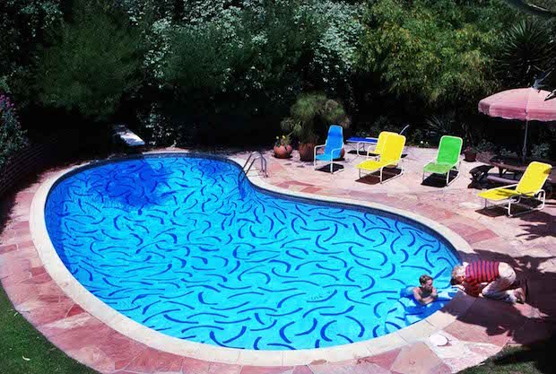 MAXA93404148's tweet photo. #めちゃくちゃ暑いからプールの絵でTLを埋めよう
#DavidHockney https://t.co/o3YOjcKqoM