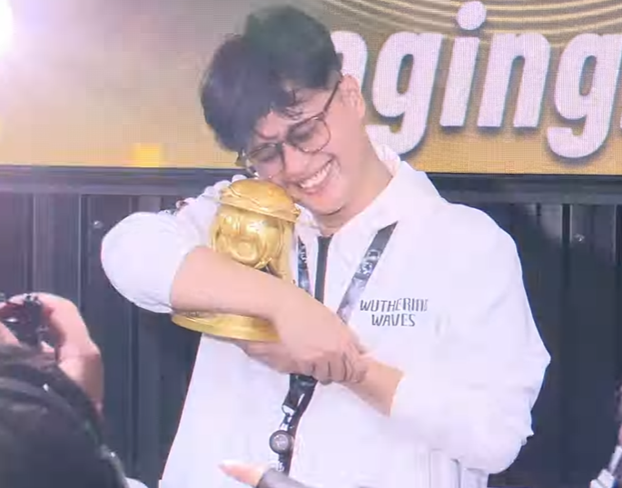 keremchinka's tweet photo. @yunjinstanacct This is so wholesome https://t.co/Ste8b1Luae