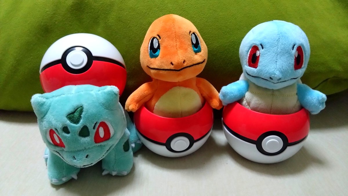 cornet_0211's tweet photo. サーティワンのサンデー買えたーー!
モンスターボールのカップがどストライク！
ちょっとキツかったダネちゃんはアチャモに取られましたw https://t.co/JUftTMMlcV