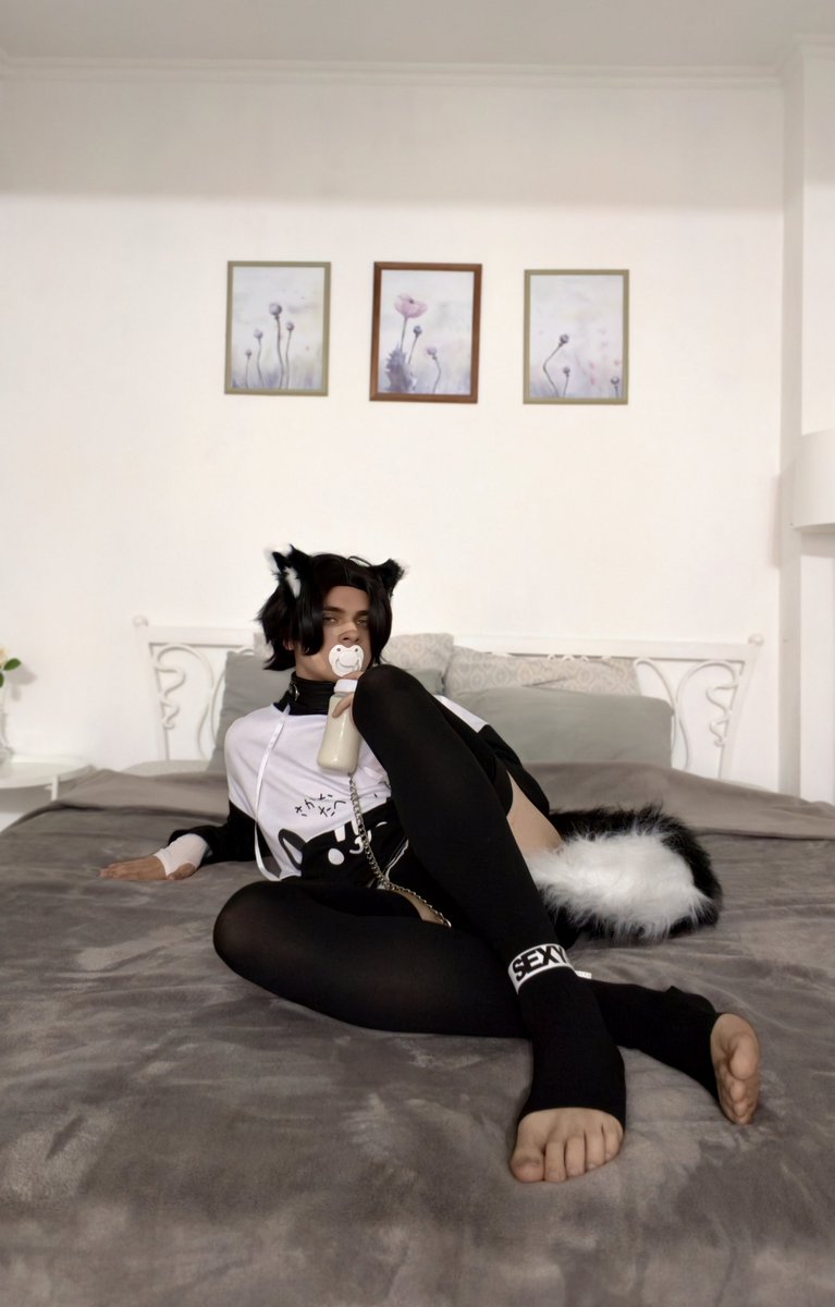 Lumi Femboy🖤 tweet media