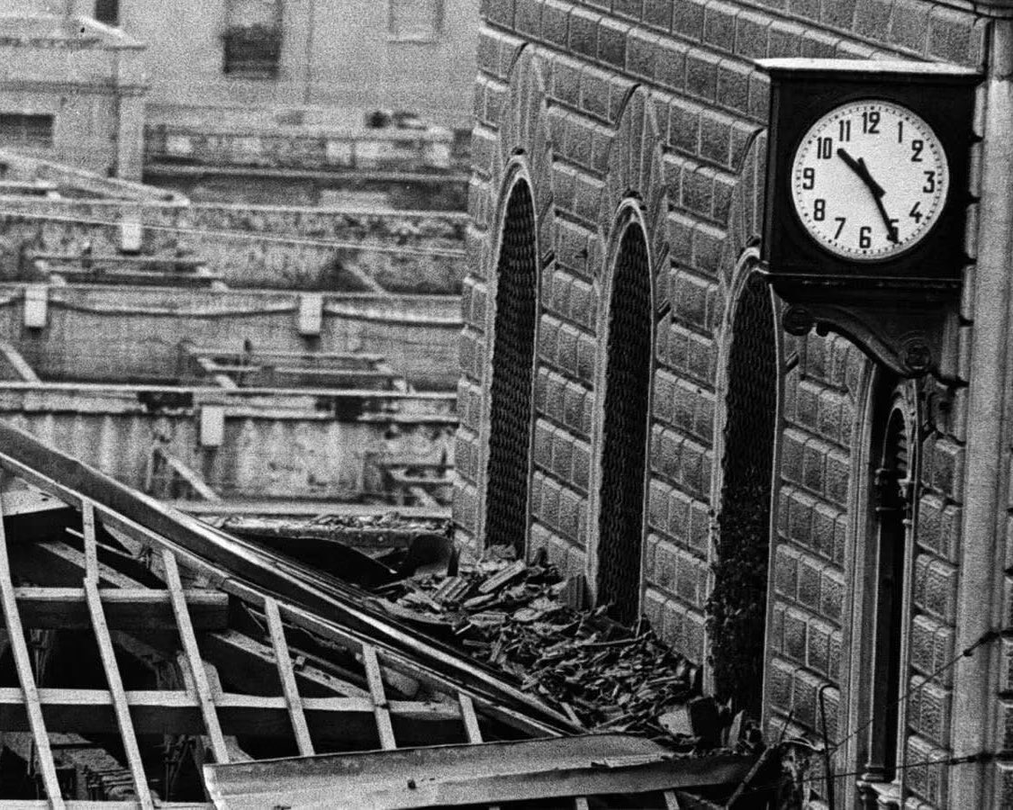 VirtusBo's tweet photo. In memoria delle 85 vittime della Strage della Stazione di Bologna.
Per non dimenticare. https://t.co/GME2ZeDb3z
