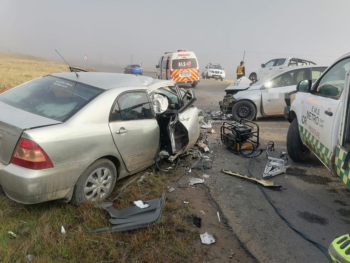 lnnocent191535's tweet photo. ⚠️ #EC #TSOLO: SERIOUS CRASH 

Serious crash with entrapments on R396 Tsolo, Eastern Cape.

#ALSParamedics Mthatha on scene.

Motorists: Approach with extreme caution.

#TrafficAlert 
#EasternCape #Mthatha https://t.co/FkGeRQ6sVX