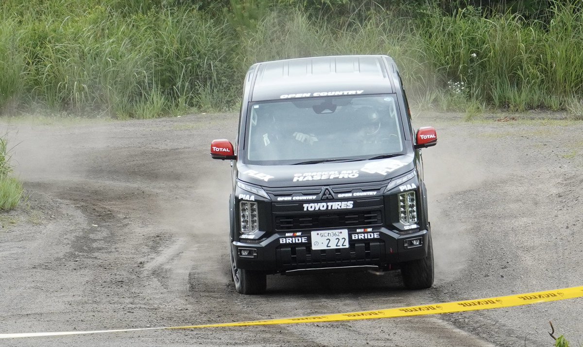 CarbonHasepro's tweet photo. ASAMA ATTACK速報！

HASEPRO RACINGは デリカD:5 で無事に完走しました！

皆様、応援ありがとうございました！
今後ともHASEPRO・Racingをよろしくお願いいたします！

#HASEPRO
#ハセプロ
#ASAMAATTACK
#デリカD5 https://t.co/CexpMis1jy