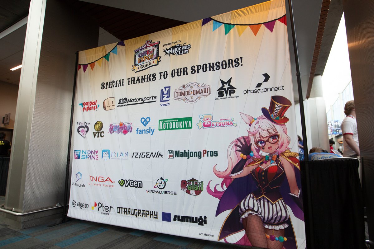 panoravr's tweet photo. 北米最大のVTuberイベント「OffKai Expo #OffkaiGen5 」レポート　日本発ポップカルチャーへの愛があふれた3日間
https://t.co/5QFbPUOh5W

7/24〜26に米国サンノゼで開催したコンベンション✨

✅VTuberのイベントなのにメイドも痛車もゲーセンも⁉️
✅ライブでオタ芸歓迎⁉️
✅ハッピで「推し」アピール⁉️
✅深夜2時までホテルでDJ⁉️
✅会場のそこら中でミーグリ⁉️

日本と異なるイベントの雰囲気を、大量の写真と参加者の投稿を引用した動画で徹底レポートしていきます👀
