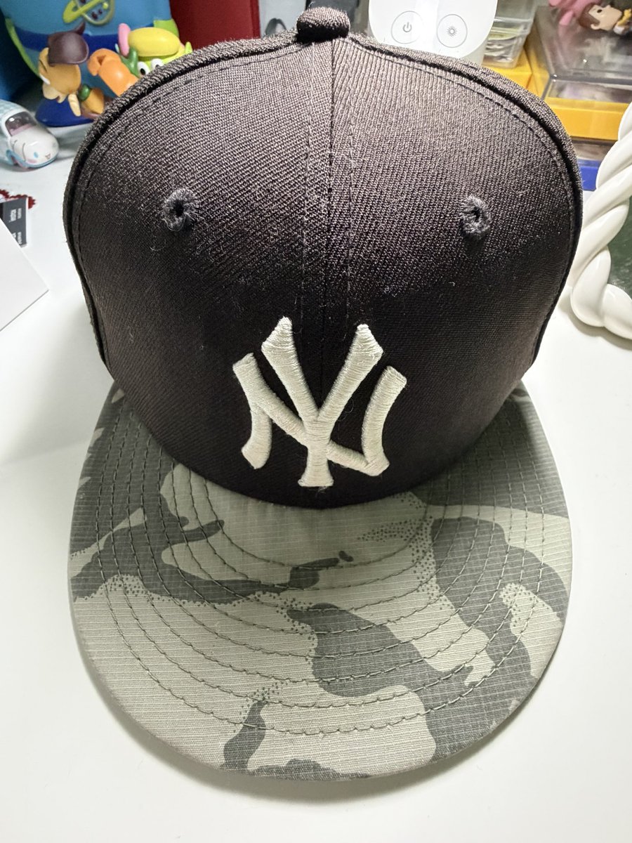 eeuzxe_1's tweet photo. ส่งต่อค่ะ มือสอง 59 fifty
มีตำหนิตามรูป ข้างในเหลือง
ราคา 500฿
เท่มาก แม่ dm ถามพต
#หมวกnewera #NewEra #หมวก #ส่งต่อ #ส่งต่อเสื้อผ้ามือสอง #เสื้อผ้ามือสองสภาพดี #RIIZE #ส่งต่อหมวก https://t.co/irF1kEY5Ly