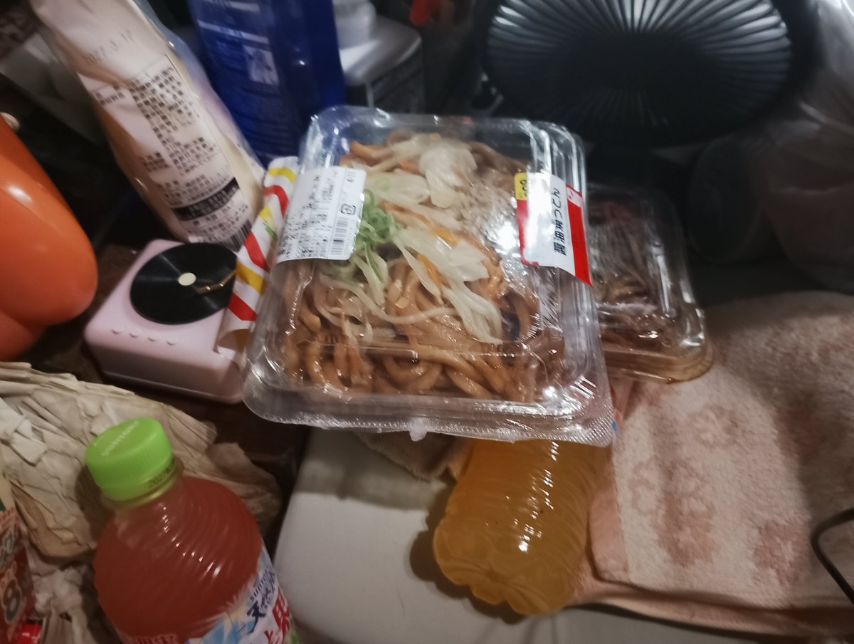 YuUKa20_ee's tweet photo. 晩御飯なう https://t.co/mG5Ua1HPAg