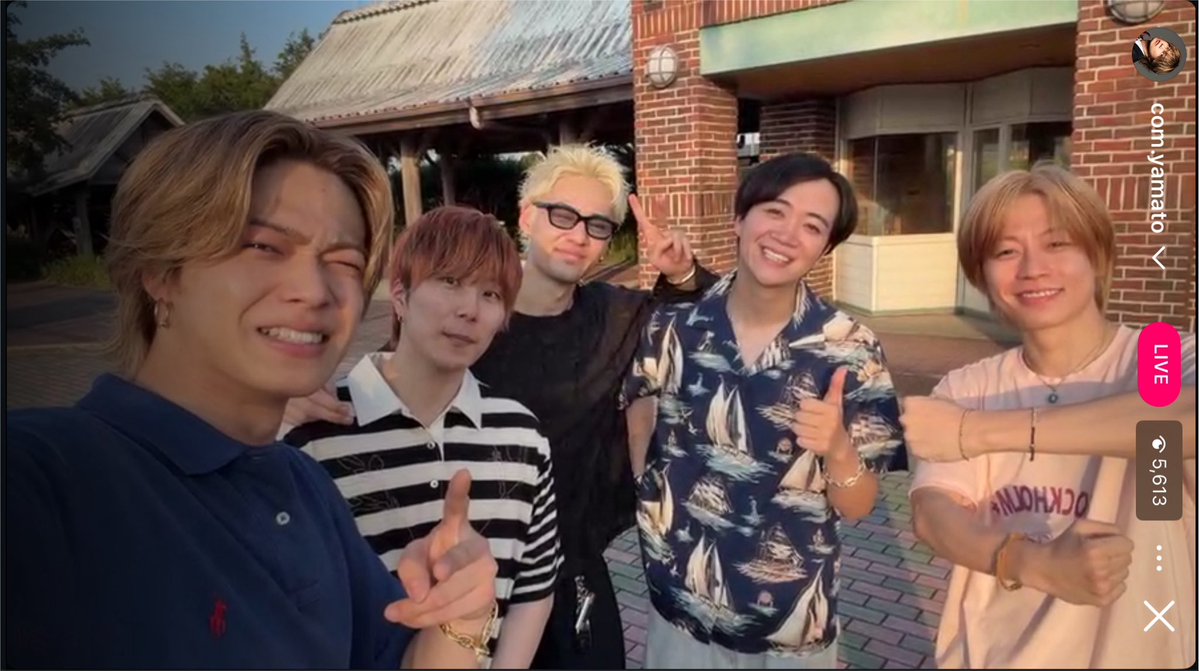 comban_ymtytgs's tweet photo. ちょーーー可愛かった😭😭😭
ゲリラインライ見れて幸せだったーー😭
みんなの髪色が尊いいいいい https://t.co/6VkYXW1A1L