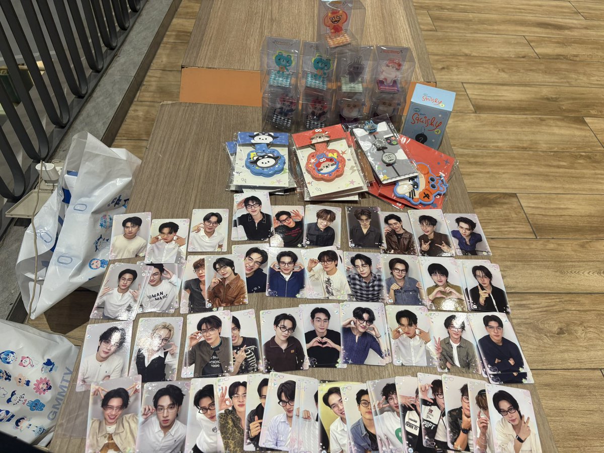 Sosong_sk's tweet photo. สนใจอะไรนัดรับหน้างานได้เลยงับจัดส่งได้ราคาเซล
พุพุ❌
#ตลาดนัดแอลม่อนโปรเกรส
#งานมหกรรมนิยายนานาชาติ2026xGMMTV #ตลาดนัดgmm #ตลาดนัดgmmtv https://t.co/msgOYX50dO