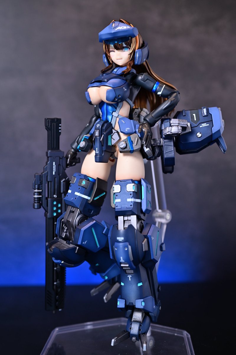 SLeeb_2nd's tweet photo. ゼニスガール完成✨️
工作は表面処理と合わせ目消しのみで、キットそのままの味を色変更だけで楽しませて頂きました😊
このキット、組み合わせを考えるだけでもメチャ楽しいです👍
↓ツリーにちょっとだけ続きます。

#ゼニスガール
#フロントミッション
#コトブキヤ https://t.co/cL9RpHaGMd
