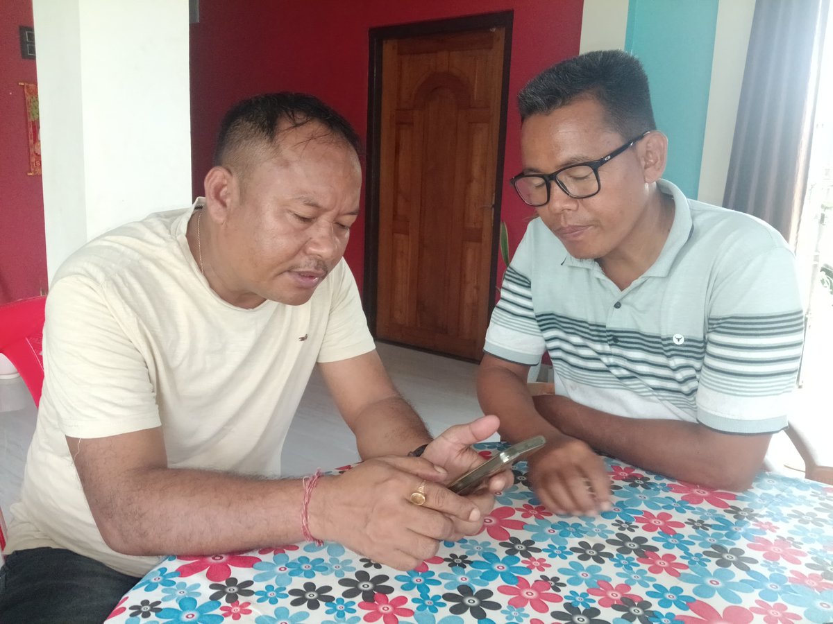 dcwestk_anglong's tweet photo. Catch a glimpse of the #Census2027 Self-Enumeration Drive in West Karbi Anglong, where the Self-Enumeration Team is assisting residents with the process. Complete your Self-Enumeration at: https://t.co/pj7K1NmW4c
Join the movement. Count yourself, count everyone.
@CMOfficeAssam https://t.co/GexS7sPzwi