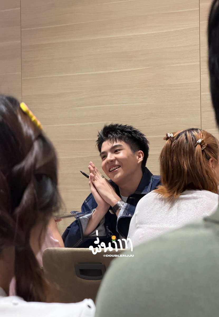 doublenjju's tweet photo. He's so cute 🤏🏻 

OUR SECOND STORY WITH KPKT

#งานมหกรรมนิยายนานาชาติ2026xKenPaulKeaton
#keatonnst https://t.co/8d3jevBvE8